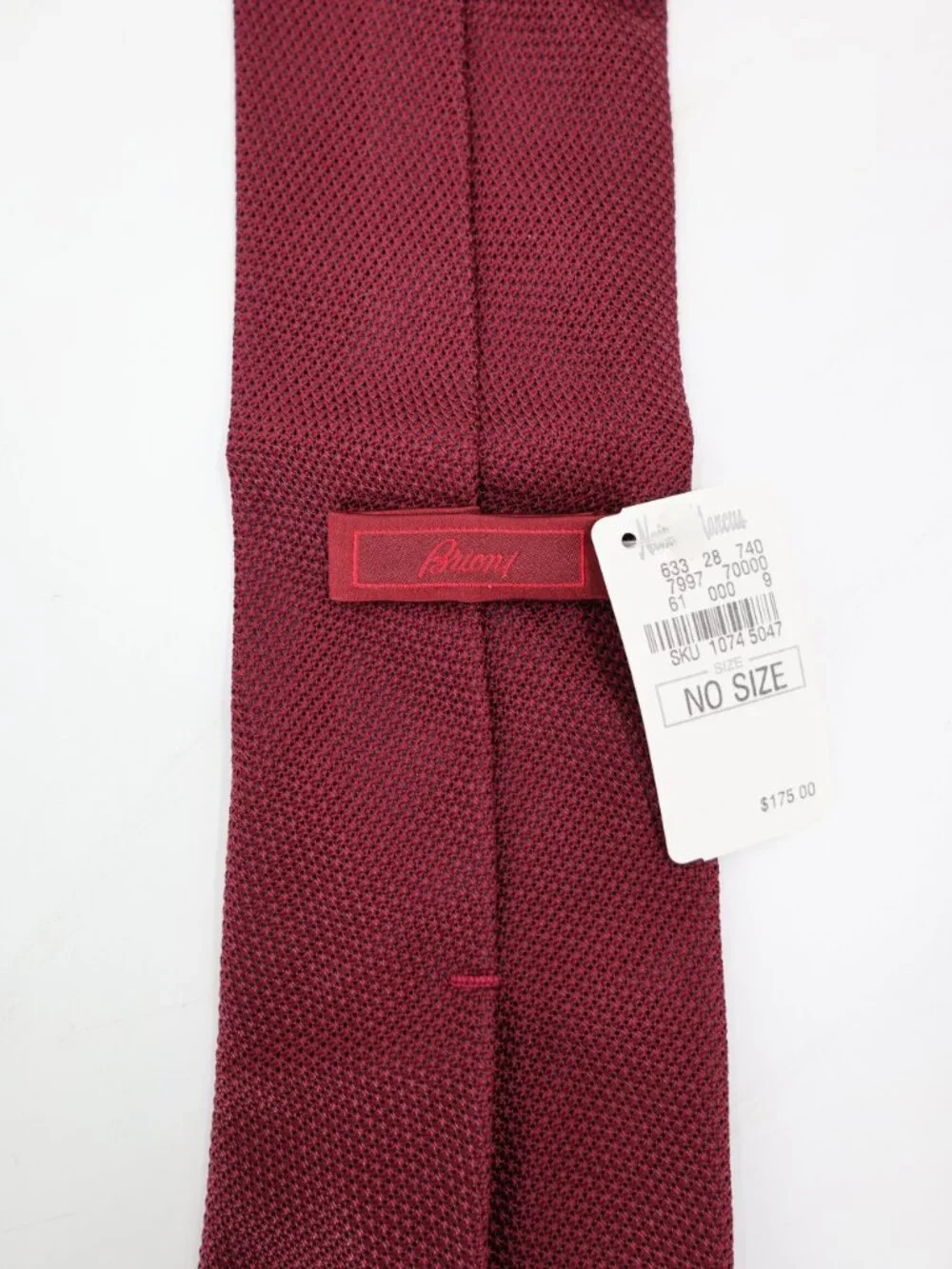 NWT Brioni Tie Men's w4 L60 knit Silk Necktie Hand Made in Italy Burgundy luxury
